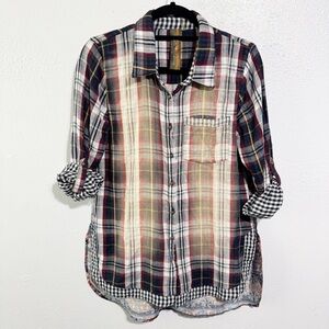 Aratta silent journey mixed media Plaid Button-Up Blouse small